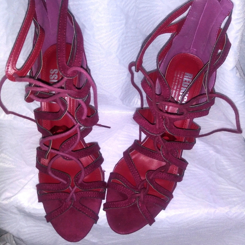 Size 10 RedKiss heels